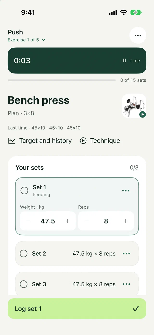 A bench press set about to be logged: 47.5 kilos for 8 reps.